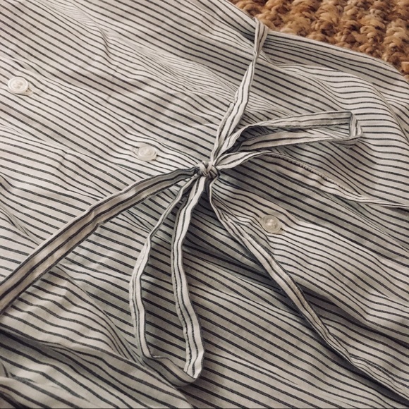 ❌ SOLD ❌ H&M | striped sleeveless shirt dress - Picture 4 of 7